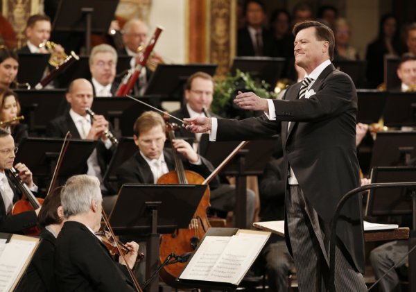 深圳配资 柏林爱乐 维也纳爱乐 莫斯科艺术剧院皆为东方艺术中心“所廿皆星辰”而来